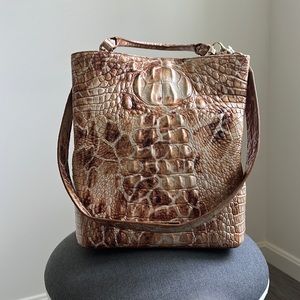 Brahmin gold bucket handbag, excellent condition!